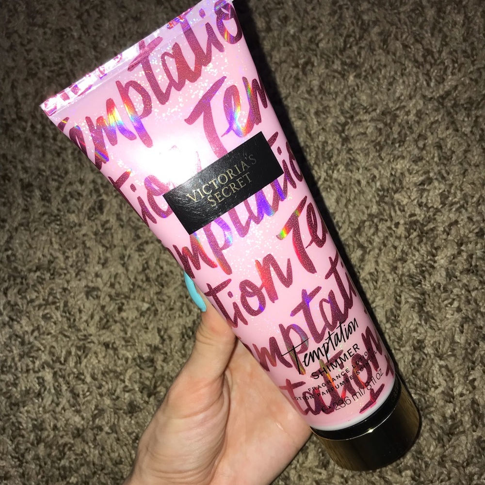 Victoria secret shimmer lotion!